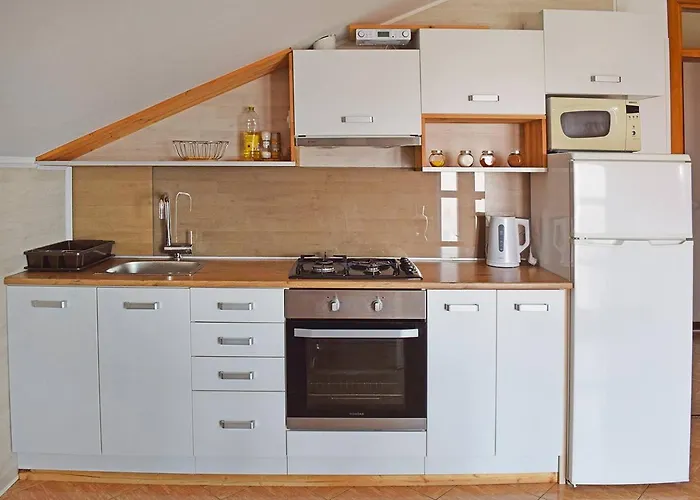 Prekrasan Sa Kaminom Appartement *